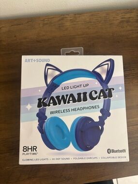 Target Kawaii Cat LED Light Up Wireless Headphones - Blue